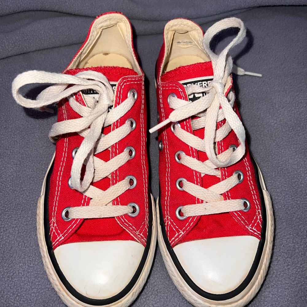 Red Converse Kids